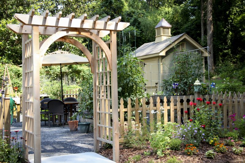 Fence Trellis Installation in Kansas City, KS